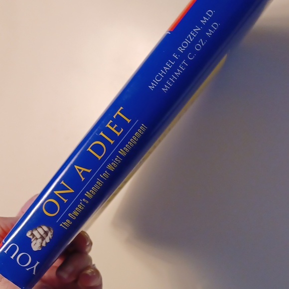 YOU ON A DIET - Hardback Book - New - Picture 4 of 11